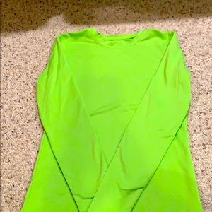 Long sleeve exercise fitted top.